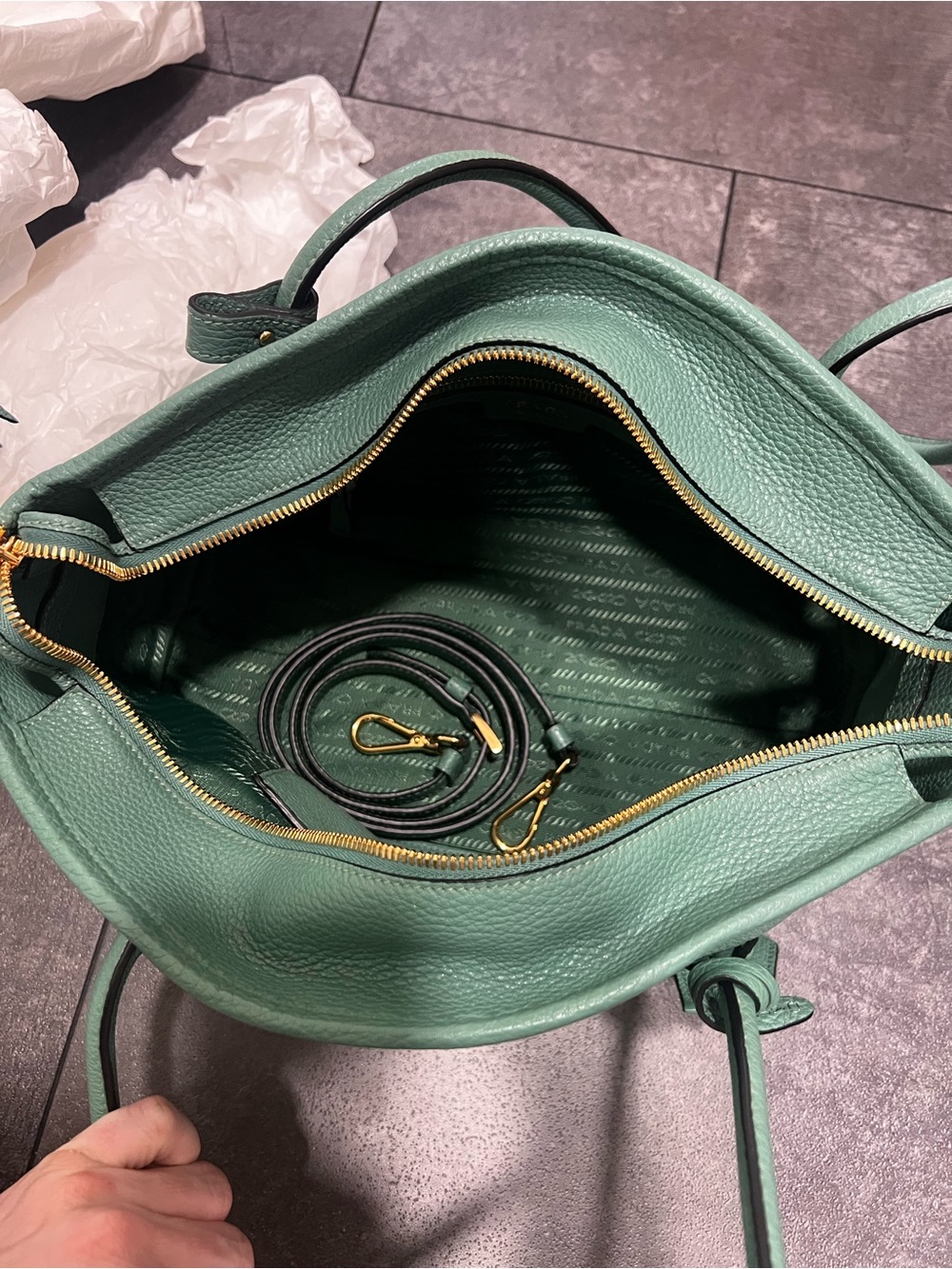 Prada Green Pebbled Leather Satchel with Gold Logo - Picture 4 of 5